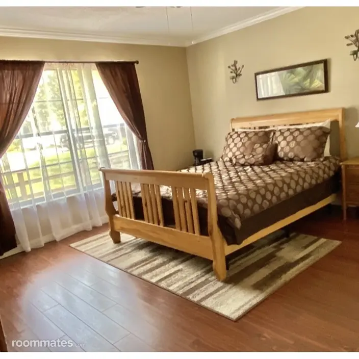 Room for rent in Melbourne, FL $800, house