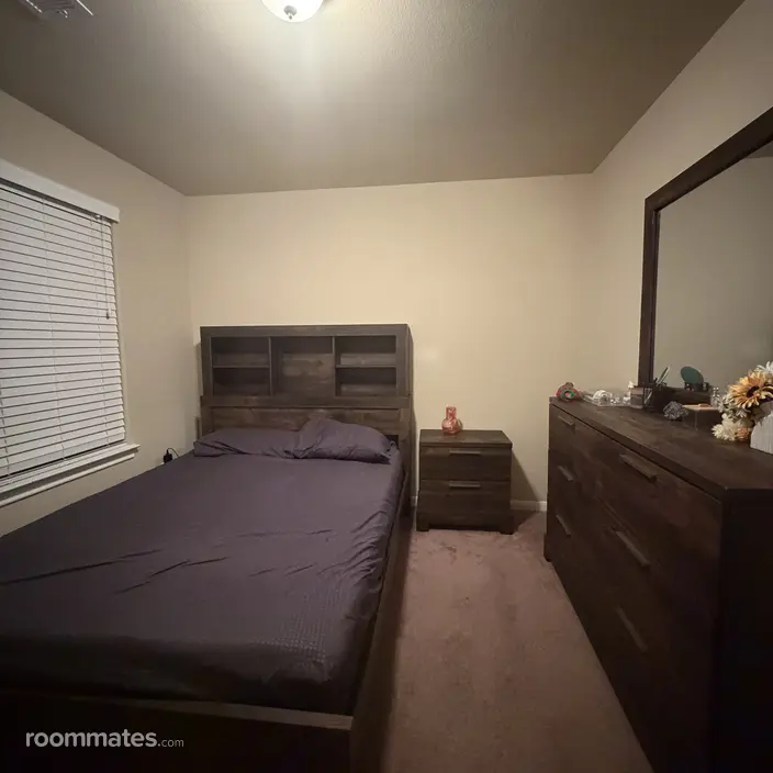 Room for rent in Richmond, TX $1000, house