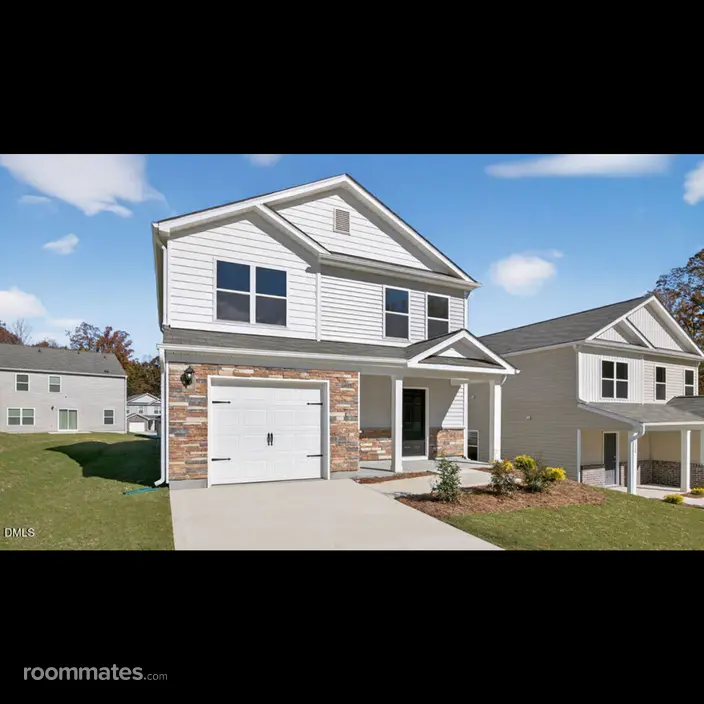 Room for rent in Raleigh, NC $900, house