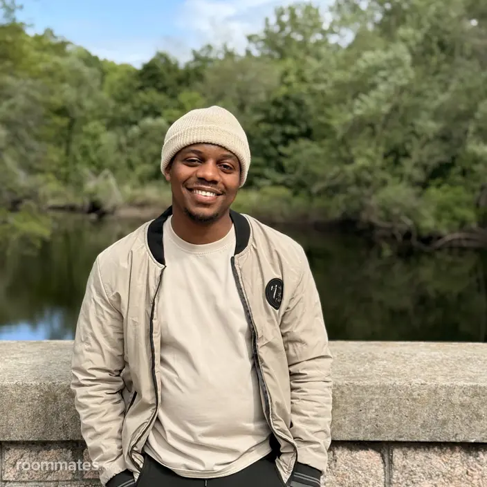 Roommate looking Hartford, CT, $700