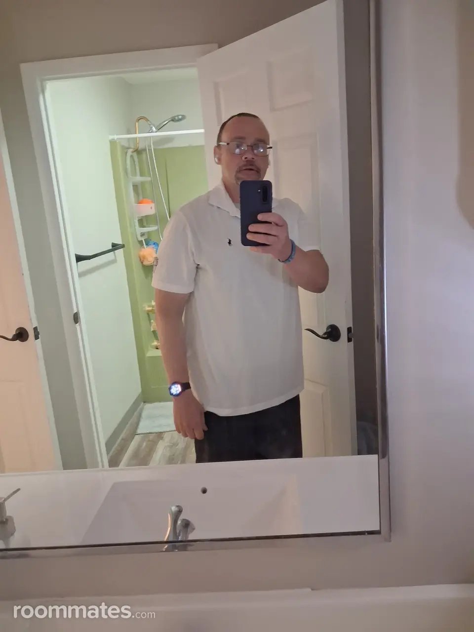 Profile photo 9 of 9