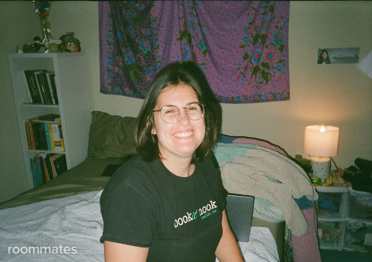 Profile photo 7 of 7