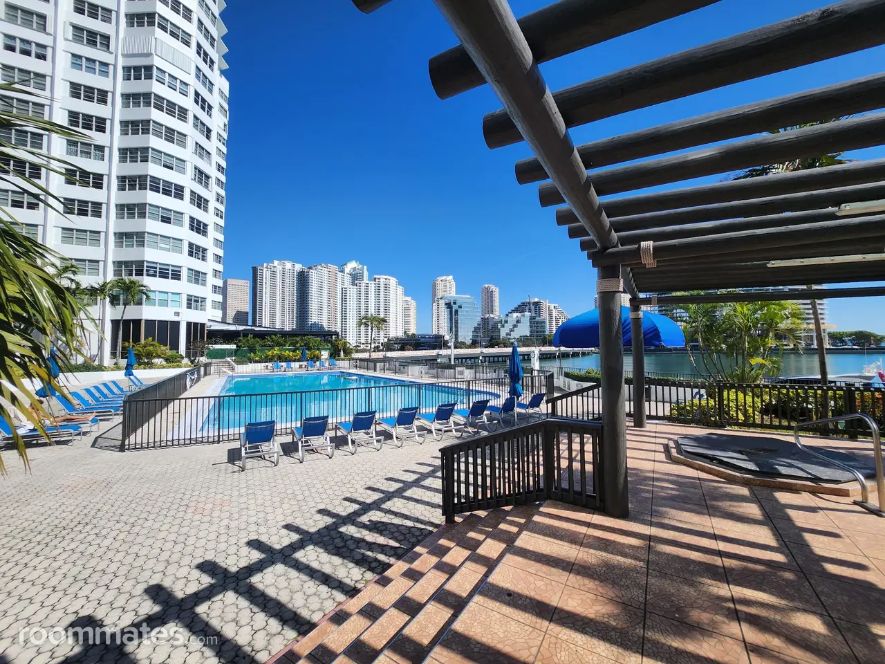 Profile photo 9 of 11