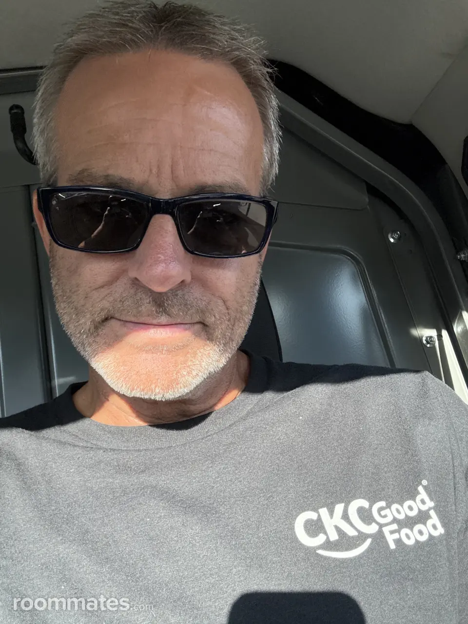 Profile photo 6 of 6