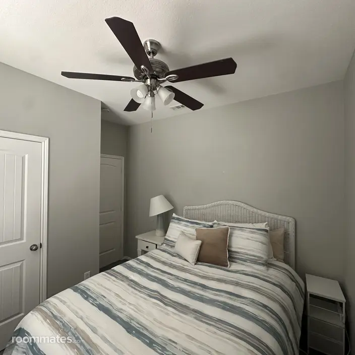 Room for rent in Providence Village, TX $1200, house
