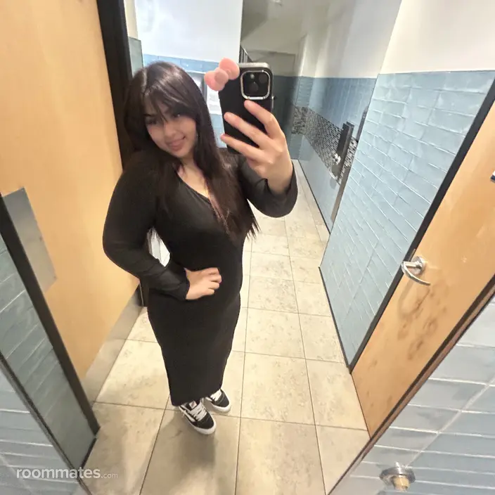 Roommate looking Phoenix, AZ, $700