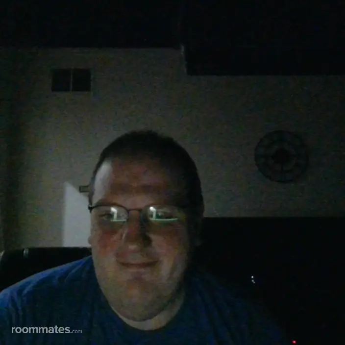 Roommate looking Chicago, IL, $1000