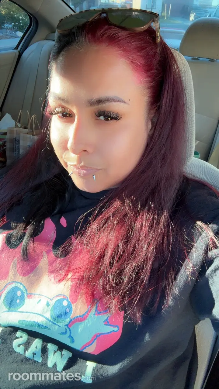 Profile photo 6 of 6