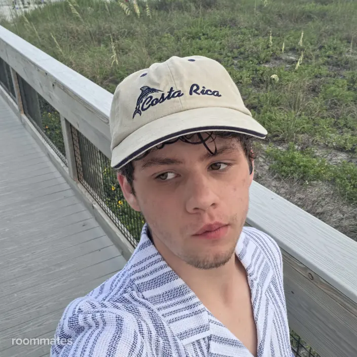 Roommate looking Jacksonville, FL, $900