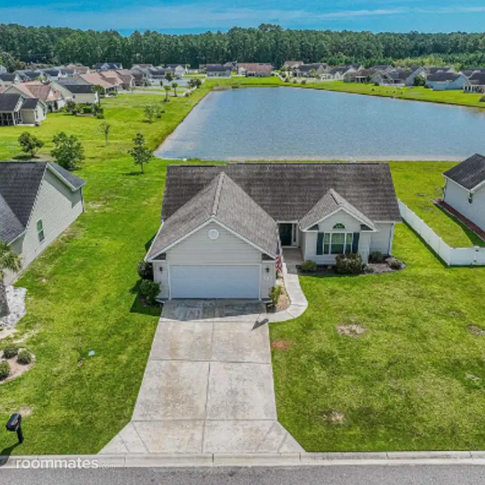 Room for rent in Myrtle Beach, SC $800, house