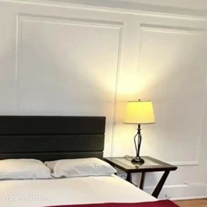 Room for rent in New York, NY $1400, house