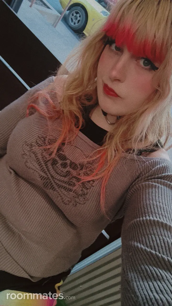 Profile photo 3 of 7