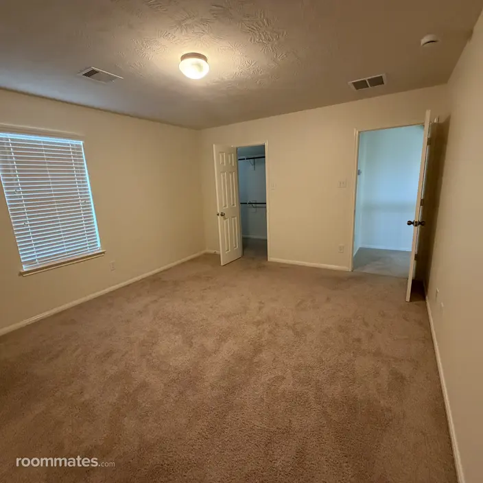 Room for rent in Houston, TX $1000, house