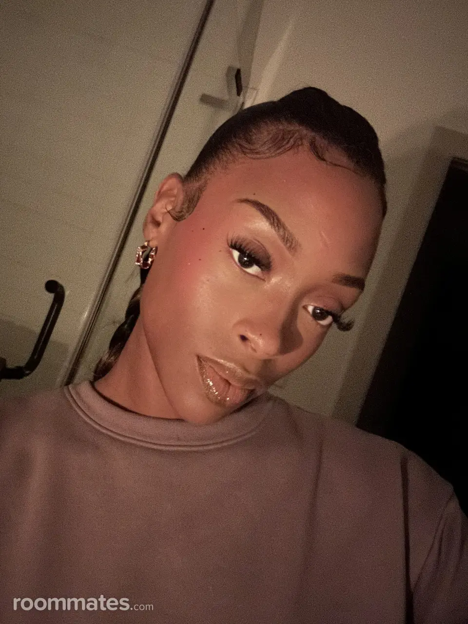 Profile photo 4 of 5