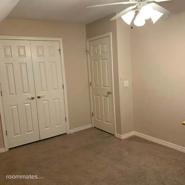 Room for rent in Springdale, AR $430, townhouse