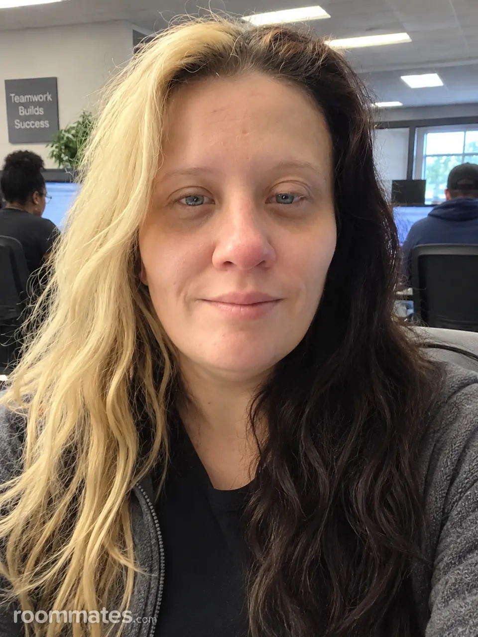 Profile photo 6 of 6