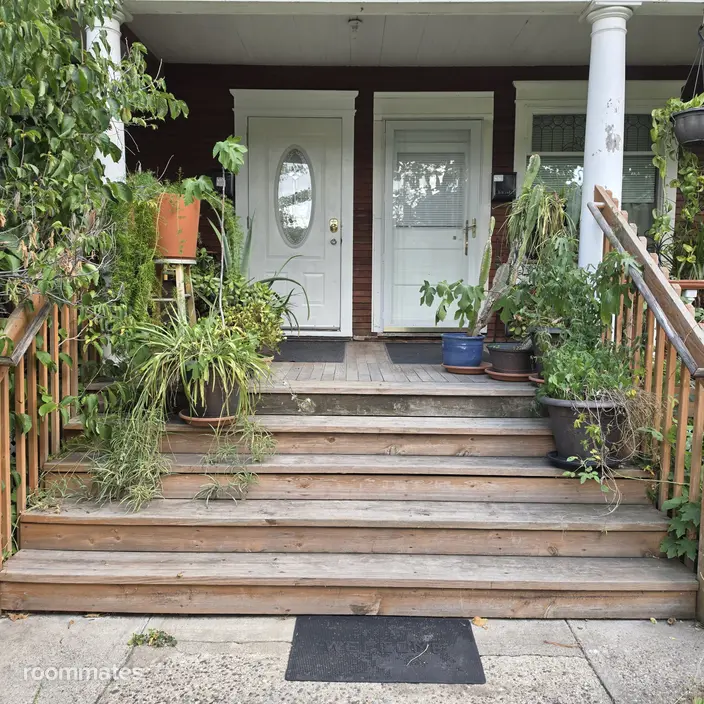 Room for rent in Minneapolis, MN $700, house