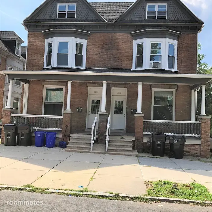 Room for rent in Harrisburg, PA $600, house