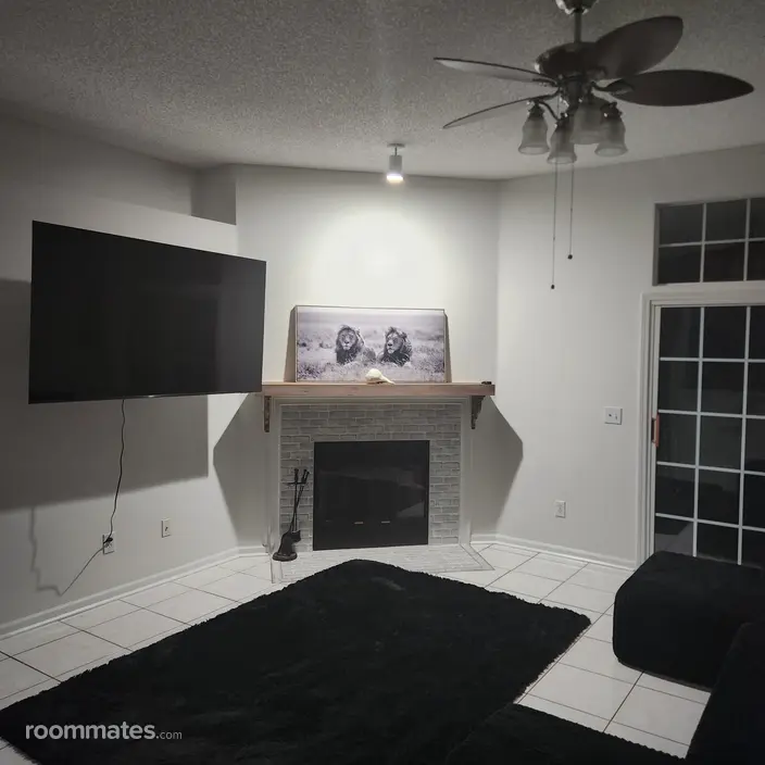 Room for rent in St. Augustine, FL $1000, house