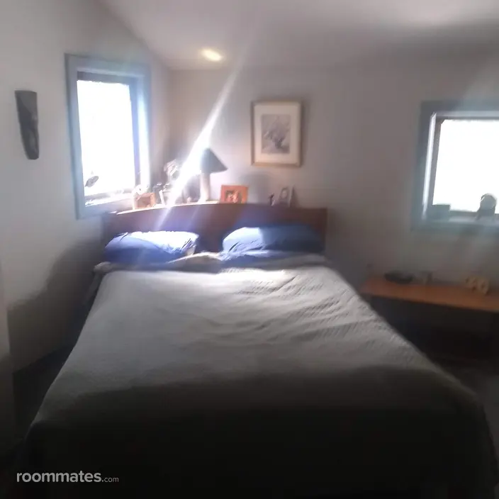 Room for rent in Portland, OR $850, house