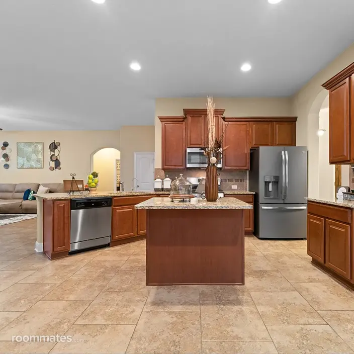 Room for rent in San Antonio, TX $750, house