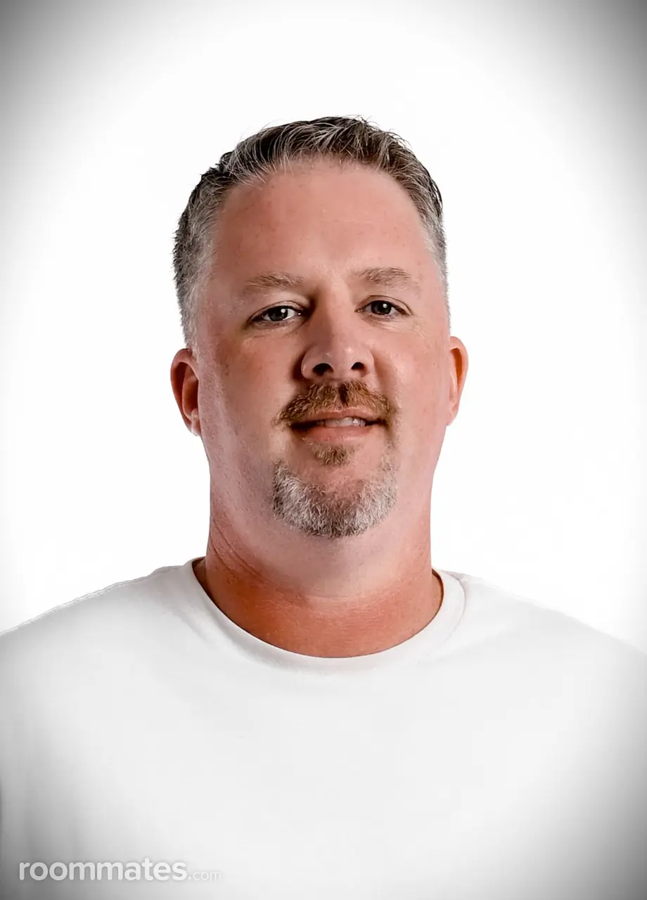 Profile photo 3 of 7