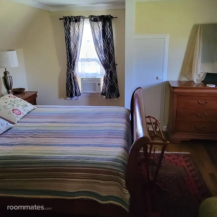 Room for rent in Windsor, CT $950, house