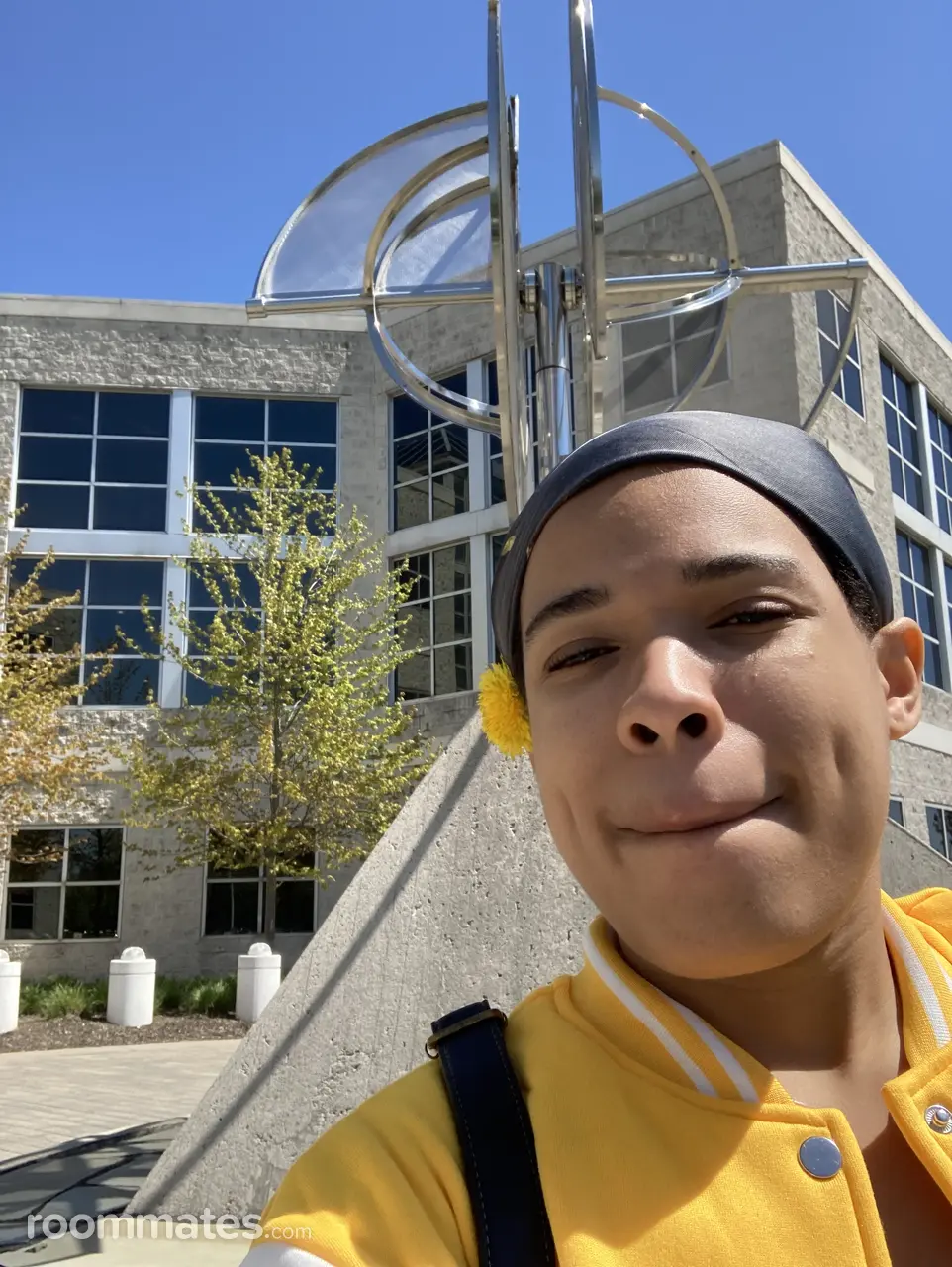 Profile photo 6 of 6