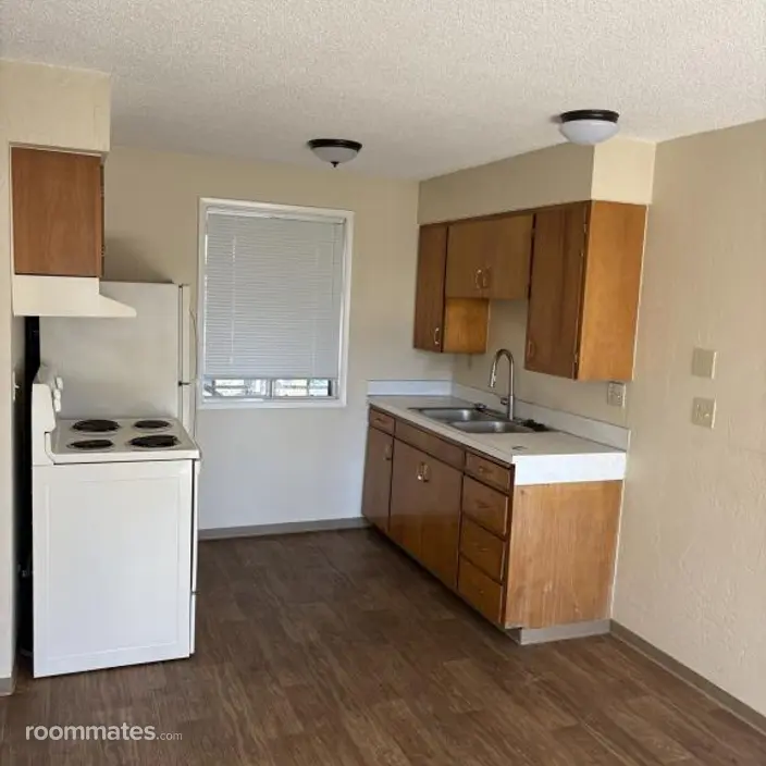 Room for rent in Ashland, OR $800, apartment