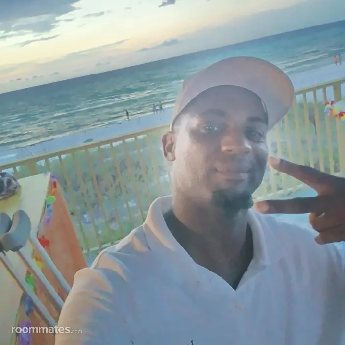 Roommate looking Panama City Beach, FL, $800