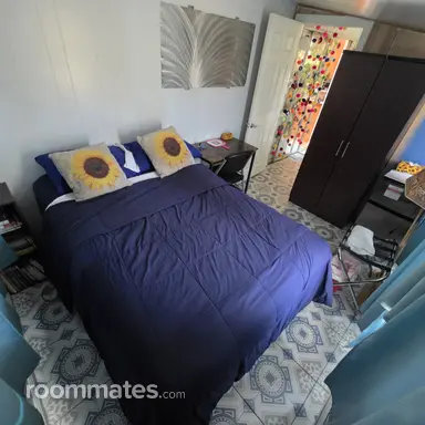 Room for rent in Carson, CA $800, house