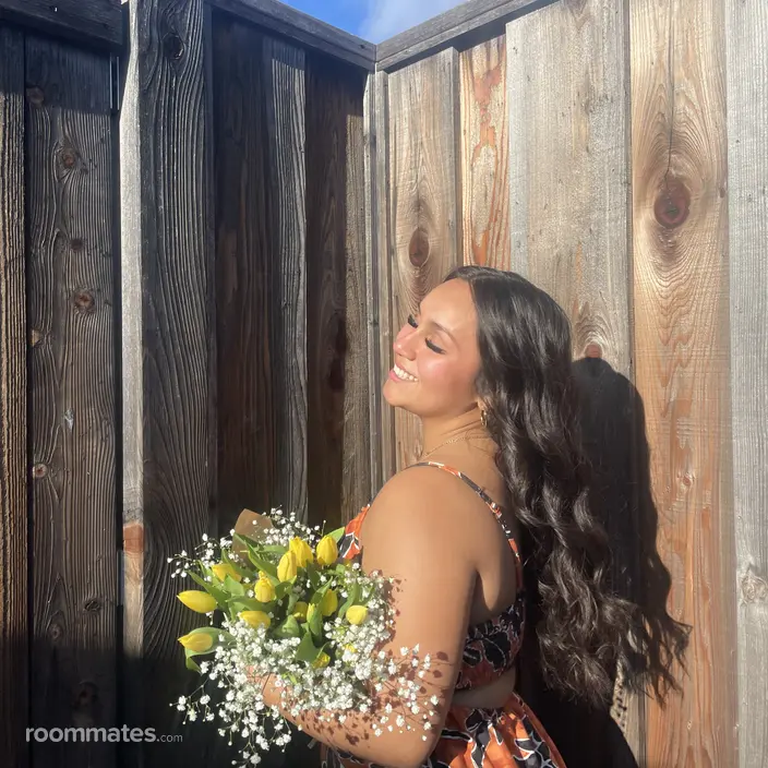 Roommate looking Ventura, CA, $1400