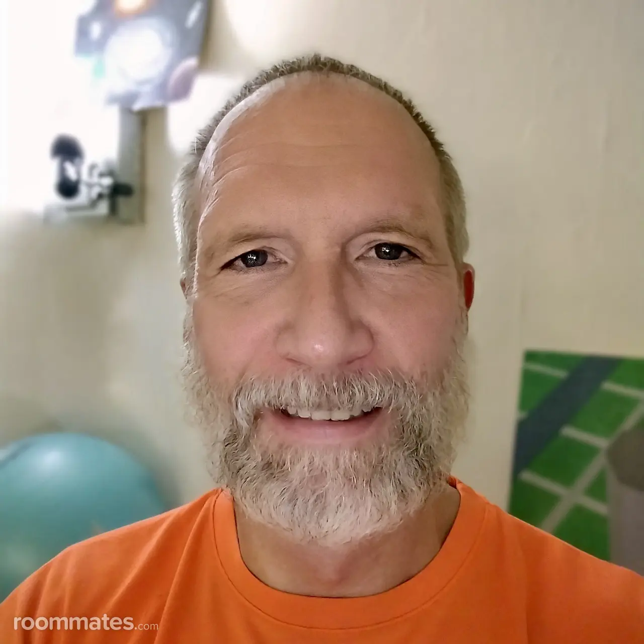 Profile photo 2 of 4