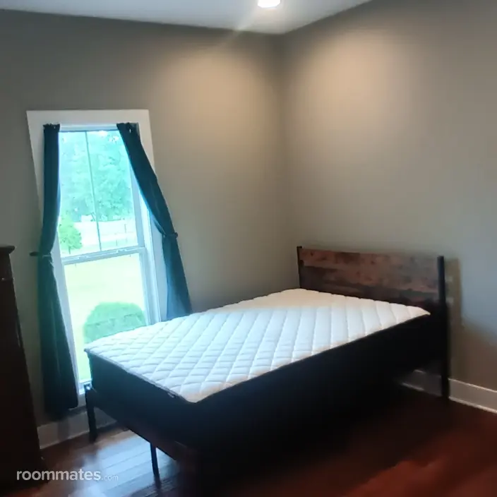 Room for rent in Boaz, AL $600, house