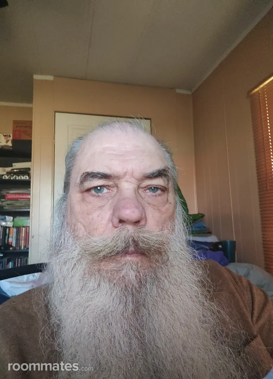 Profile photo 7 of 7