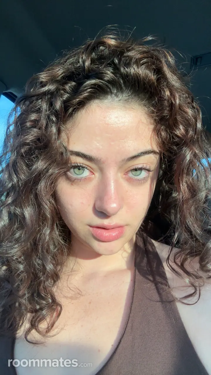 Profile photo 2 of 4