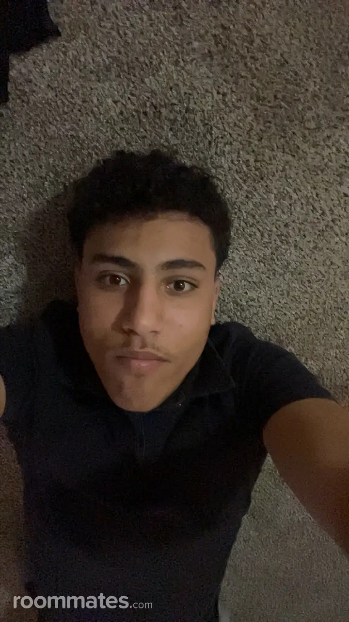 Profile photo 5 of 8