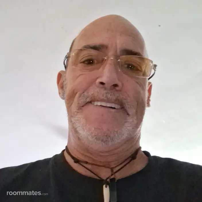 Roommate looking Pompano Beach, FL, $1000