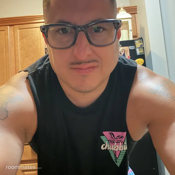 Roommate looking Redmond, WA, $900