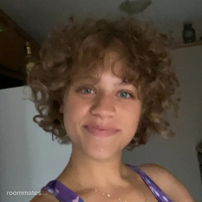 Roommate looking Pensacola, FL, $900