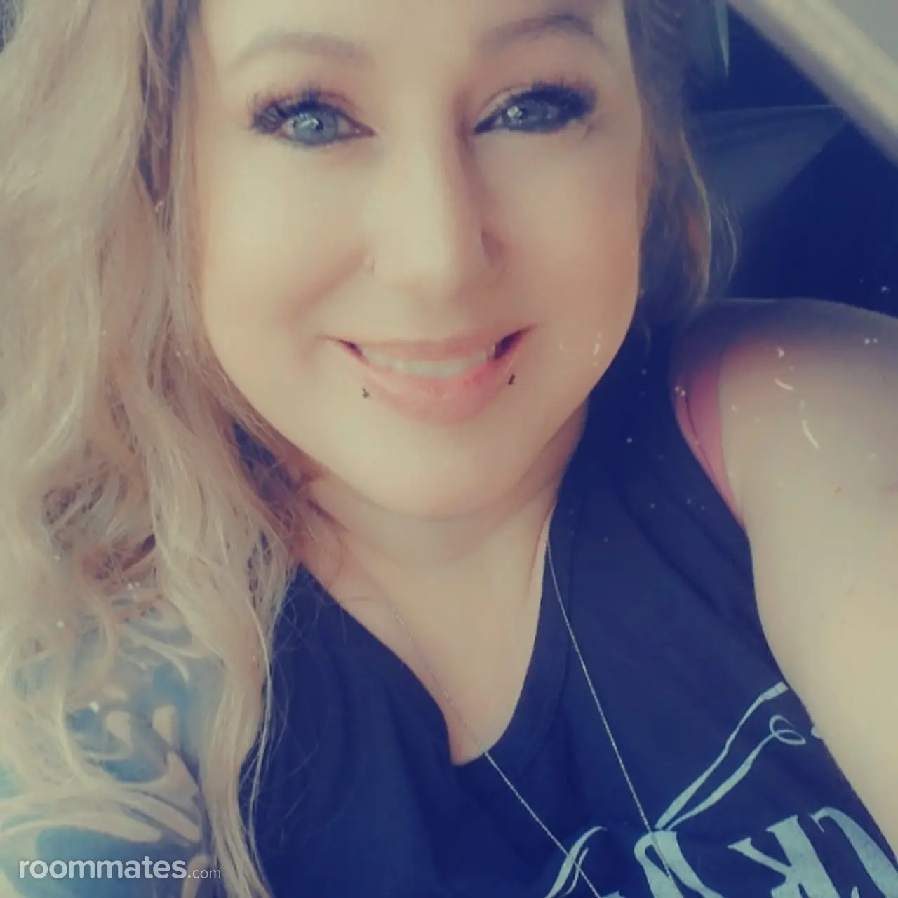 Profile photo 4 of 4