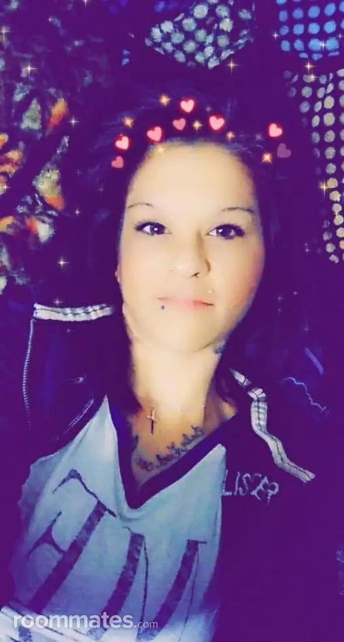 Profile photo 3 of 4