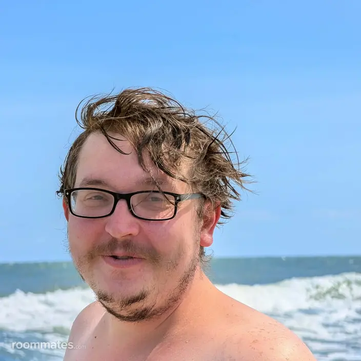 Roommate looking Wilmington, NC, $700