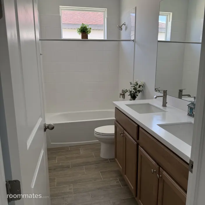 Room for rent in Dade City, FL $900, house