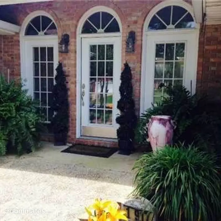 Room for rent in Biloxi, MS $950, house