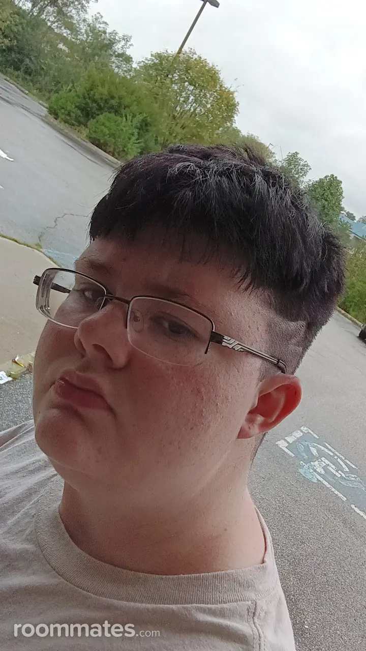 Profile photo 4 of 4