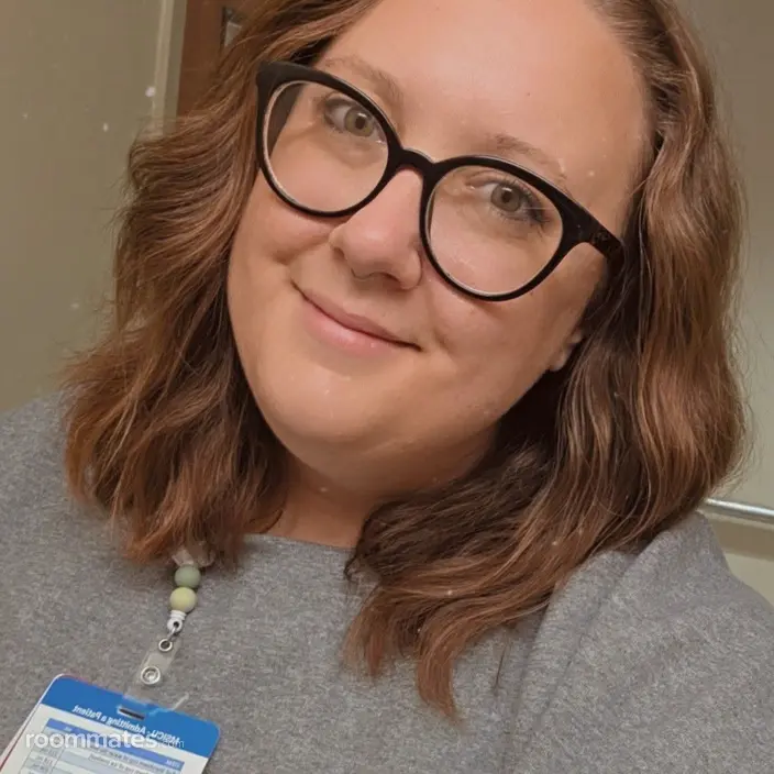 Roommate looking Dandridge, TN, $800