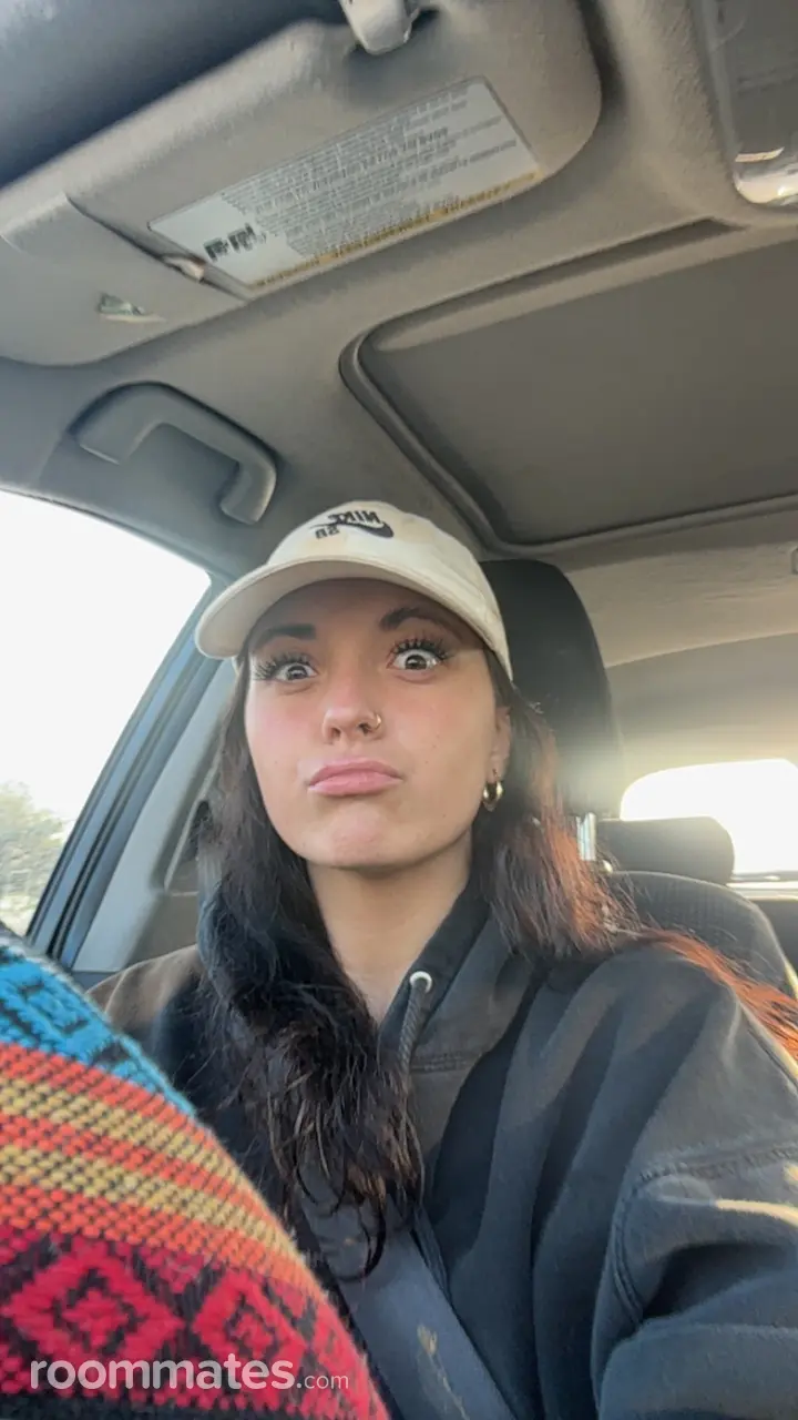 Profile photo 6 of 6