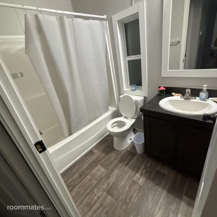 Room for rent in Lakeland, FL $800, house