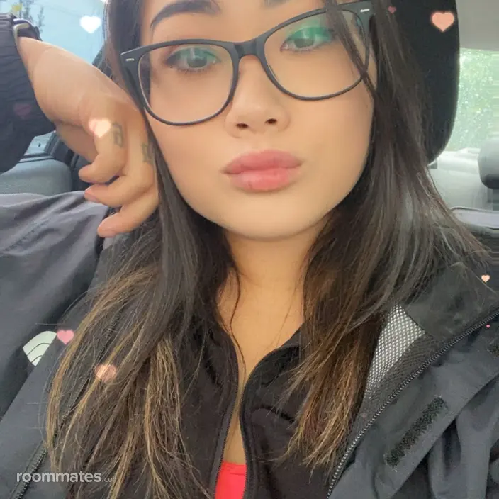 Roommate looking Puyallup, WA, $1000